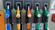 Présidentielle 2022 : les prix des carburants au cœur des débats