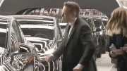 Le patron de Tesla ivre de joie à l'ouverture de l'usine de Berlin
