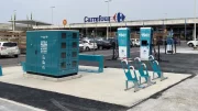 Carrefour va multiplier les bornes de recharge : 5 000 appareils et 700 stations prévus