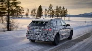 La nouvelle BMW iX1 affronte le grand froid en Suède
