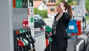 Carburants : plus de 2 euros pour l'essence et le Diesel, l'augmentation continue !