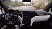 Tesla, la conduite autonome pas encore approuvée
