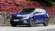 Test Renault Austral (2023) : l'hybride de 200 ch a-t-il corrigé ses problèmes ?