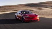 Tesla ouvre les commandes des Model S et Model X Dual Motor et offre un volant rond