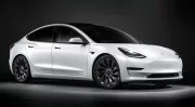 Tesla Model 3 : pourquoi son prix a‑t-il chuté de 11.500 euros en une nuit ?