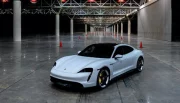 Porsche ne veut plus se faire humilier en ligne droite par la Tesla Plaid