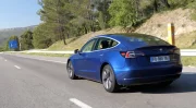 Tesla ferme son système de conduite "autonome" aux nouveaux clients