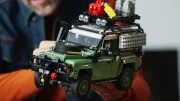 Le Land Rover Defender 90 peut être construit en version miniature grâce à ce nouveau pack Lego