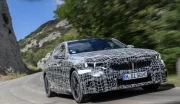 La nouvelle BMW i5 et son "système d'activation oculaire de changement de direction"