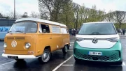 Volkswagen ID.Buzz: un essai vidéo longue durée de 1000 km (avec le Combi T2 dans le rétro)
