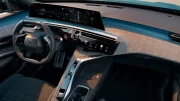 Le nouvel i-Cockpit Peugeot accueille un écran flottant de 21 pouces
