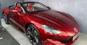 Présentation vidéo MG Cyberster (2023) : une voiture de sport électrique au prix de l'Alpine