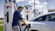 Recharge rapide pour véhicule électrique : en France, Ionity baisse ses prix