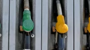 Carburant vendu à perte : le gouvernement appelle les distributeurs à "faire un effort"