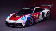Le prix de cette Porsche 911 GT3 R Rennsport frôle le million d'euros !