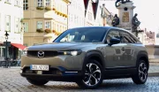 Essai Mazda MX-30 R-EV (2023) : l'hybride rechargeable en plus juste