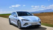 La marque chinoise BYD talonne Tesla dans la vente de voitures électriques
