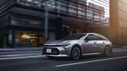 Toyota Crown : la luxueuse berline japonaise carbure à l'hydrogène