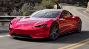Le Tesla Roadster enfin dévoilé en fin d'année annonce Elon Musk