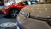 Les ventes d'électriques de Volkswagen et Mercedes chutent : que se passe-t-il en 2024 ?