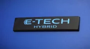 Ventes de voitures neuves en Europe : l'hybride en force en avril, l'électrique régresse