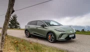Voitures électriques: les Chinois plus forts que jamais en Europe, grâce aux droits de douane en hausse