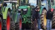 Attention aux tracteurs qui bloquent les routes de France