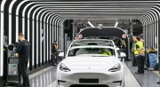 Stellantis fait son "green deal" avec Tesla pour éviter les sanctions liées aux émissions de CO2