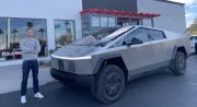On a essayé le Tesla Cybertruck et son effrayant système de conduite autonome