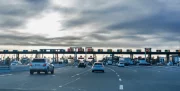 Les sociétés d'autoroutes ont gagné des fortunes, et elles peuvent vous remercier !