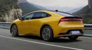 Toyota Prius 2025 : L'efficience en héritage, la technologie hybride en prime