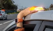Sécurité sur les routes : l'Espagne remplace le triangle par une balise lumineuse