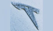 Tesla traverse une période glacière