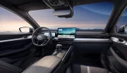 Intelligence artificielle et automobile : ce géant qui vient de s'associer au rival de ChatGPT