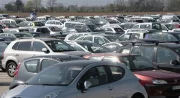 Arnaques en série dans des parkings près des aéroports