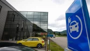 Face au "danger de mort" de l'industrie automobile, l'Europe réagit