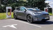 Tesla : 800 milliards de dollars de perte, la chute d'un géant