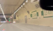 J'ai traversé l'interminable tunnel routier d'Arlberg, et c'est plutôt déroutant