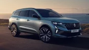 Renault Espace 2025 : déjà un restylage pour le grand SUV familial hybride français !