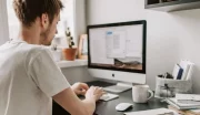 Stellantis veut ralentir sur le télétravail mais il y a des problèmes