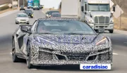 Il y a du changement dans l'habitacle pour la Corvette de 2026, et une Zora cabriolet en essai