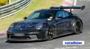 Le prototype de la future Porsche GT2 RS de 2027 se cache sous une carrosserie de GT3 RS