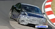 Sur le circuit du Nürburgring, la Tesla Model S Plaid teste son restylage