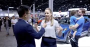 Un salon de l'auto inventé et filmé par IA
