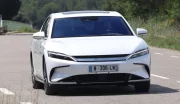 Essai BYD Han 2025 : La berline chinoise qui ose défier les références premium