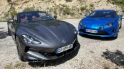 Alpine A110 thermique contre MG Cyberster électrique, il n'y a pas match ?