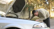 Avant de prendre la route des vacances, la check-list ultime pour un été sans galères avec votre voiture