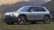 VW injecte 2 milliards de dollars chez Rivian : la clef pour des voitures électriques à 20 000 € en 2027 ?
