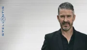Les Renault qui ressemblent à des Peugeot, c'est fini ! Gilles Vidal revient chez Stellantis