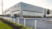 Jaguar Land Rover paralysé par un bug informatique : aucune immatriculation le jour le plus crucial de l'année